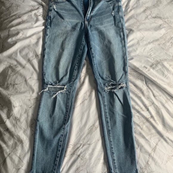 American Eagle Skinny Jeans